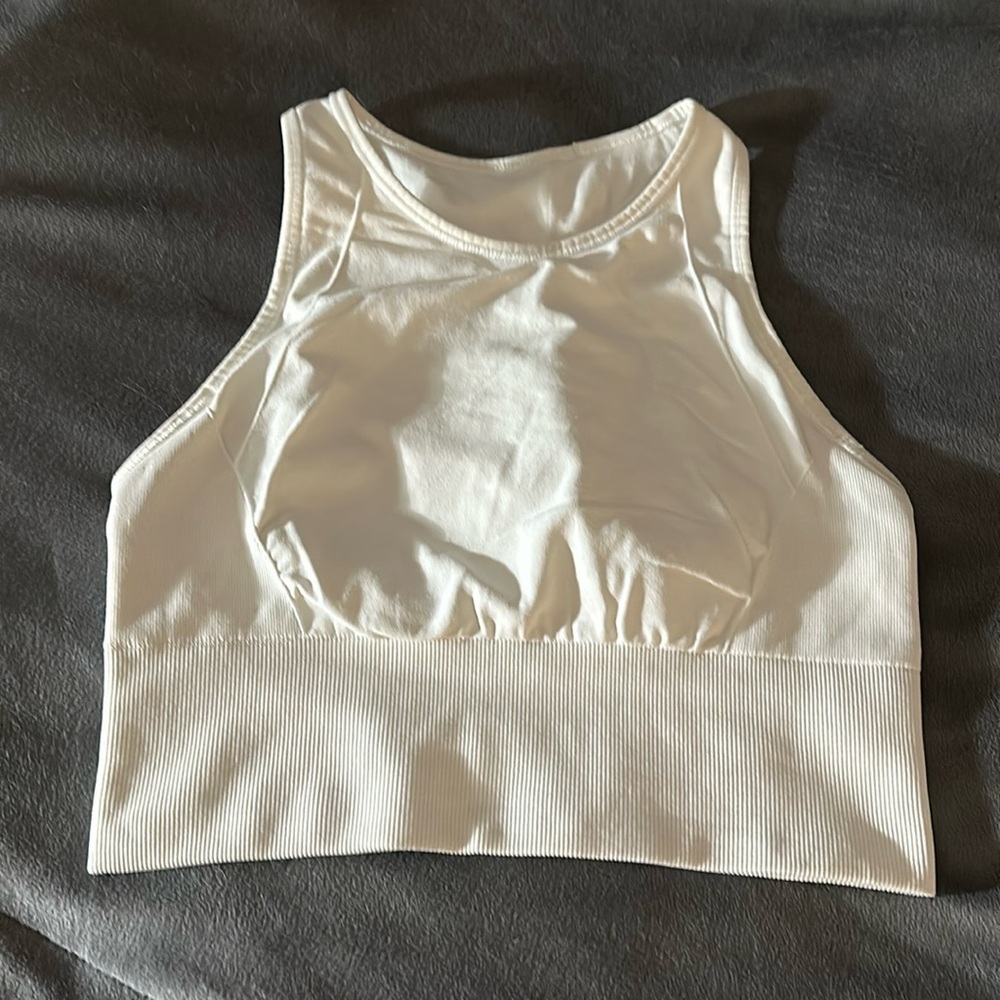Lululemon top